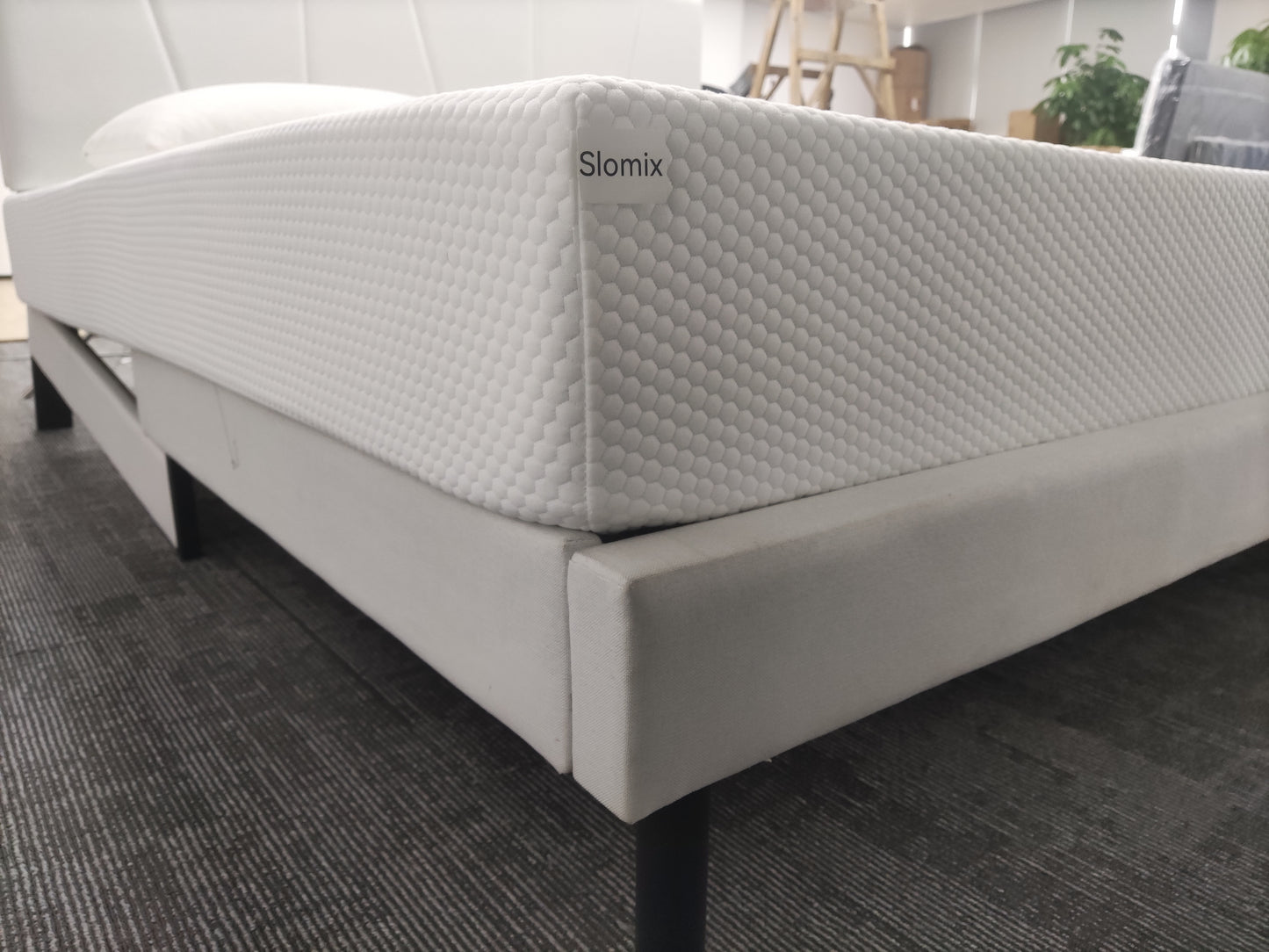 Slomix Queen Size Mattress, 8 Inch Gel Memory Foam Mattress in Box for Back Pain Relief