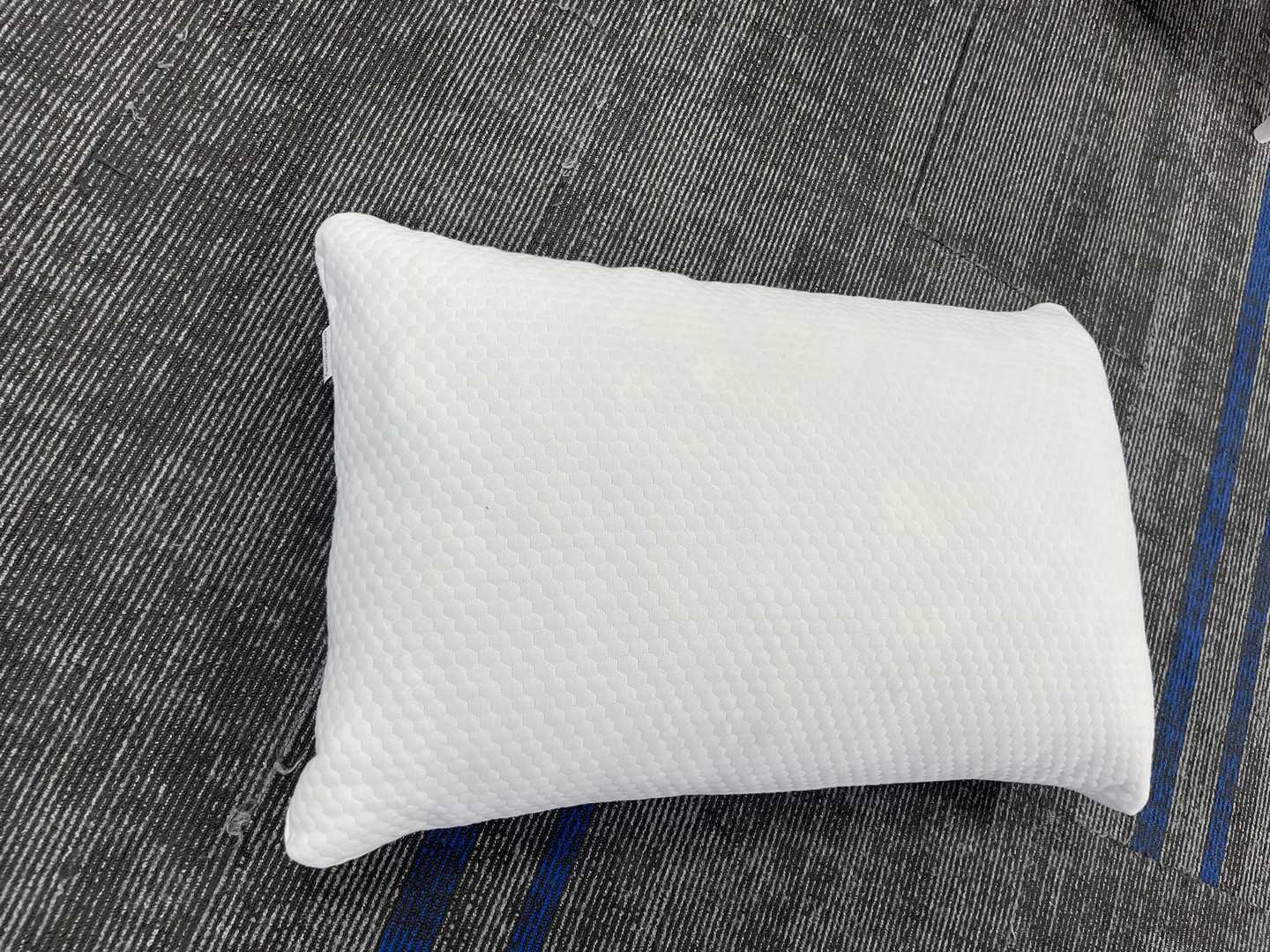 Individually Memory Foam Pillows Set (2 Packs)